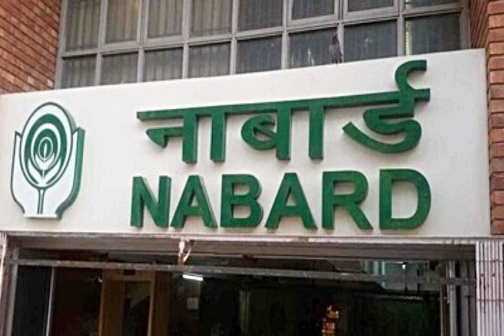 https://rahulknews.com/nabard-recruitment-2024-job-details-ctc-is-30-lakh-rupees-per-annum-19254239/