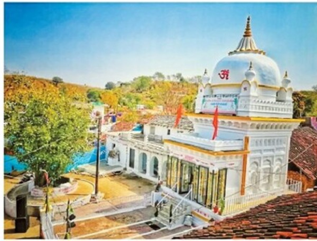 https://rahulknews.com/shiv-mandir-%e0%a4%ae%e0%a4%82%e0%a4%a6%e0%a4%bf%e0%a4%b0-%e0%a4%aa%e0%a4%b0-%e0%a4%ac%e0%a4%bf%e0%a4%9c%e0%a4%b2%e0%a5%80-%e0%a4%97%e0%a4%bf%e0%a4%b0%e0%a5%80-%e0%a4%a4%e0%a5%8b-%e0%a4%a4%e0%a4%a1/